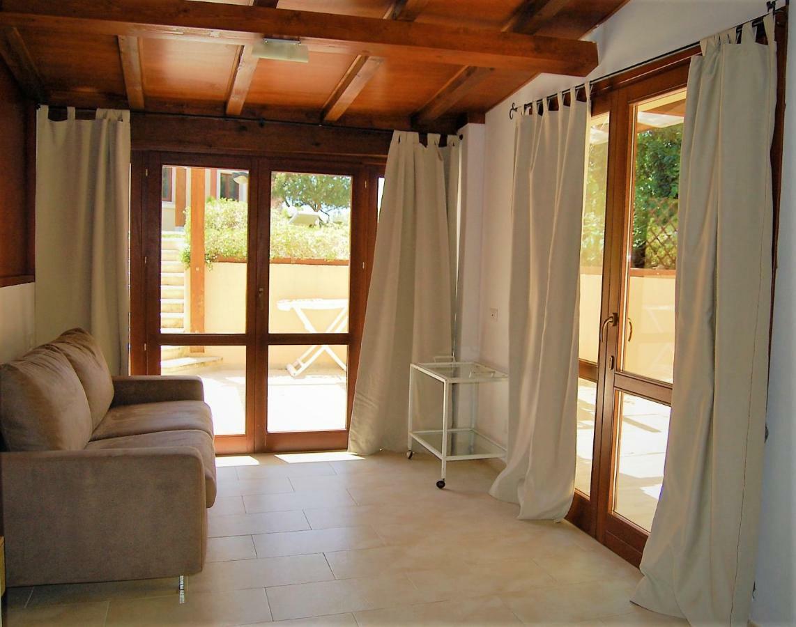 I Lentischi Aparthotel *